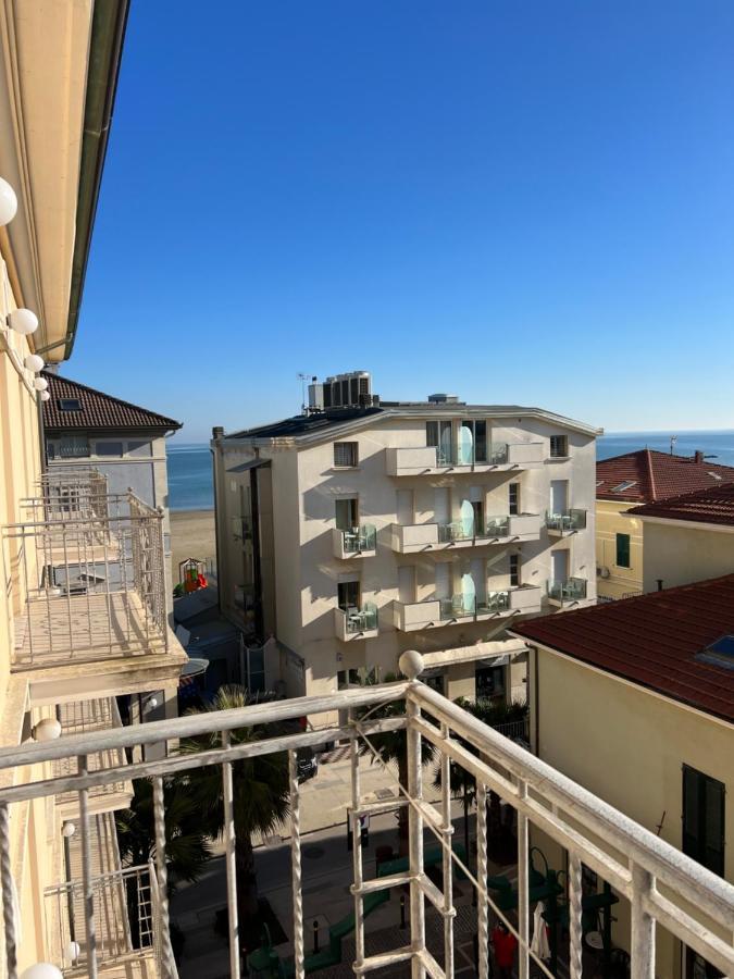 Hotel Stella D'Italia - Nuova Gestione Rimini Ngoại thất bức ảnh